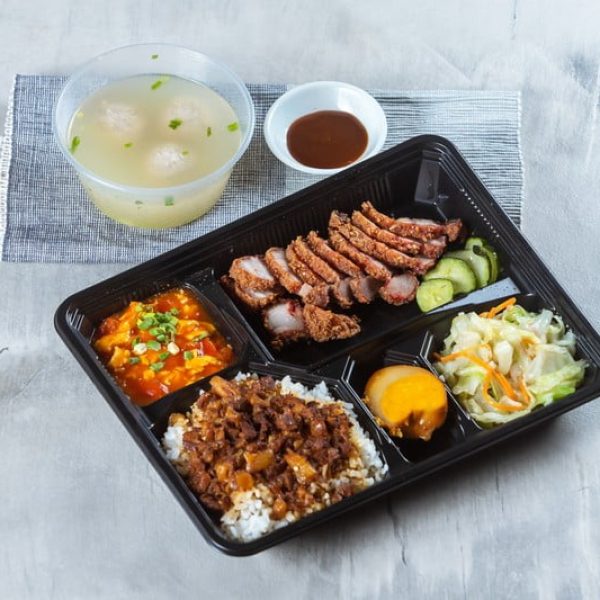 Deep-fried Marinated Pork Rice Set 红槽肉饭套餐